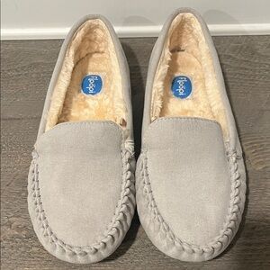 Floopi Women's Gray Moccasin Slipper Indoor/Outdoor Faux Fur Size 10